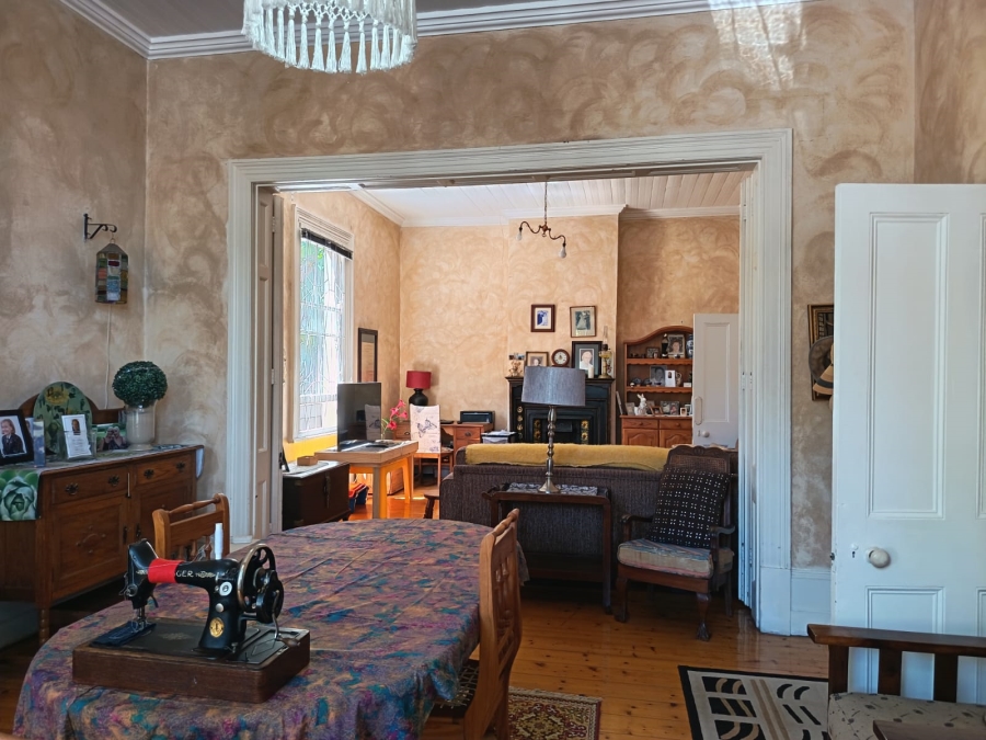 5 Bedroom Property for Sale in College Hill Eastern Cape